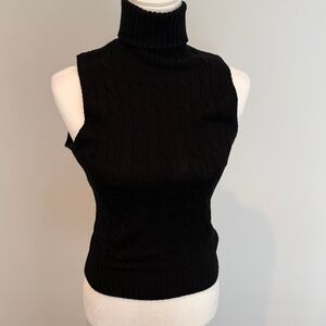 Ralph Lauren Black Cashmere
Cable knit 
Sleeveless Turtleneck 
Medium
